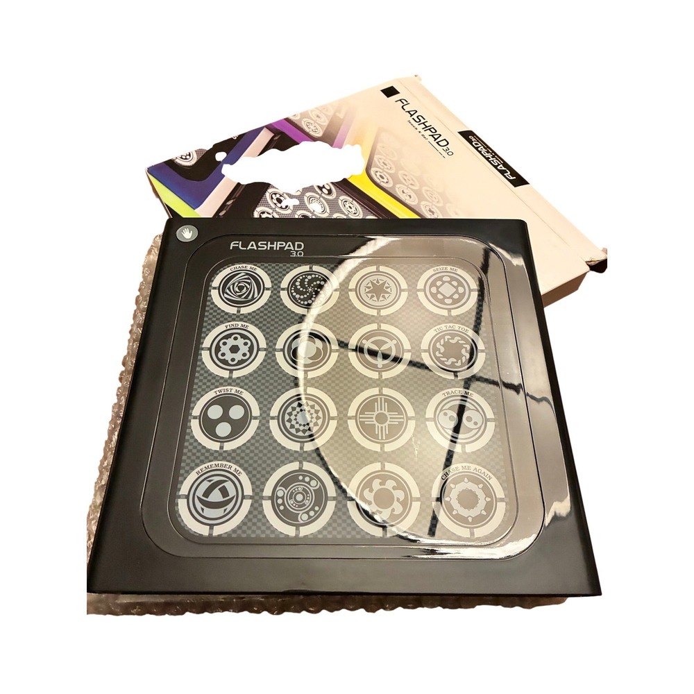Flashpad‎ 3.0 Touch N Go Handheld Electronic Game Black T32187 Light Up Toy